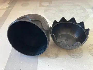 oeuf dinosaure 10 cm vide