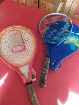 2 raquettes de tennis enfant