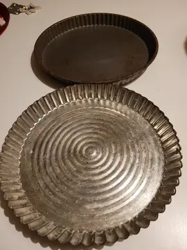 2 plats à tartes