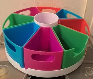pots à crayons , feutres ...