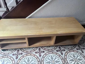 meuble TV à roulettes