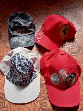 lot de 4 casquettes adulte