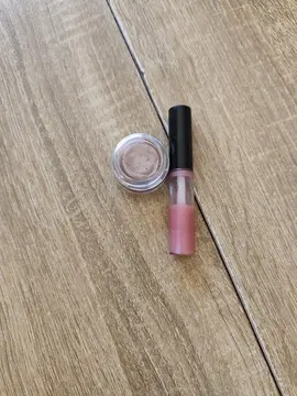 gloss