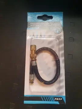 Embout pour pompe à vélo.