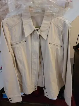 1 veste BURTON taiile 42
