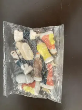9 fèves santon