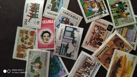 timbres de Tanzanie lot 4