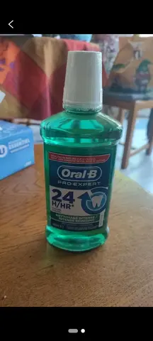bain de bouche neuf Oral B