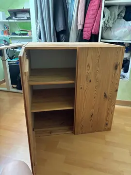 Meuble IKEA en pin