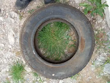 pneu 195/65/R15 neuf