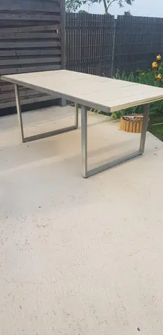 table extérieur