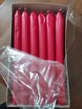 12 bougies rouge