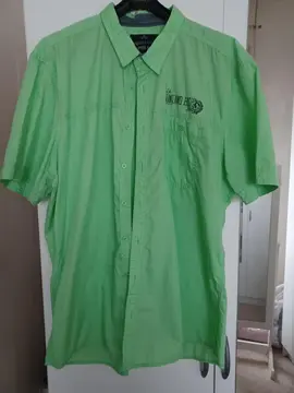 A donner à Lens, chemisette homme XL, portée une seule fois