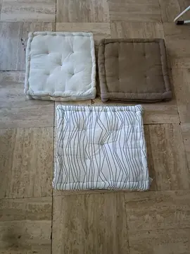3 coussins