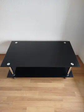 Table en verre noir