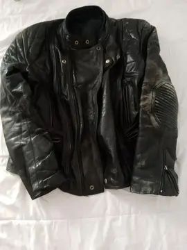 Blouson cuir état moyen