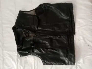 Blouson cuir sans manches