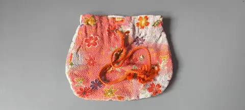 Petite pochette 15/14 cm