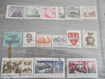 15 timbres oblitérés Pologne