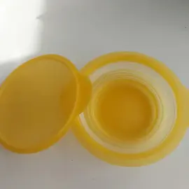 Tupperware retractable