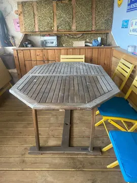 table en bois