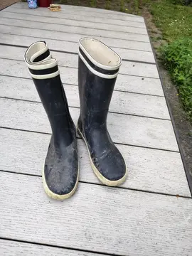 bottes caoutchouc taille 34 marque aigle