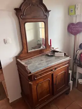 meuble ancien de toilette