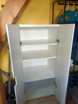armoire blanche