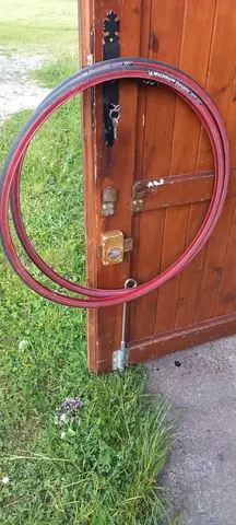 2 pneus de vélo