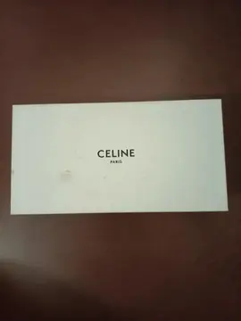boîte VIDE céline