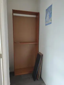 Bibliothèque en bois