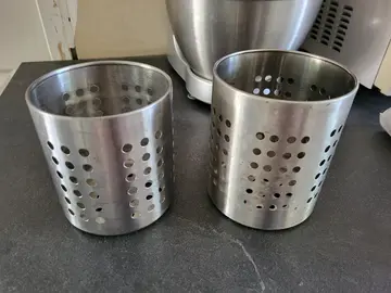 pots à ustensiles