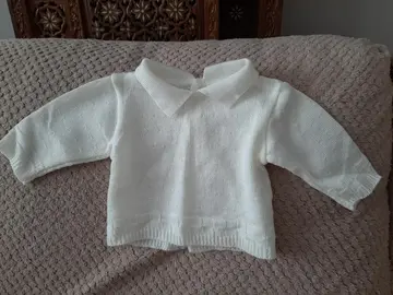 Petit gilet bébé