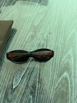lunettes de soleil enfant
