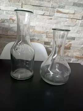 lot carafe