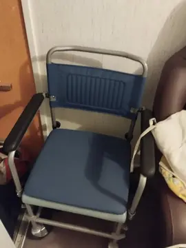 Chaise pour personne dépendante