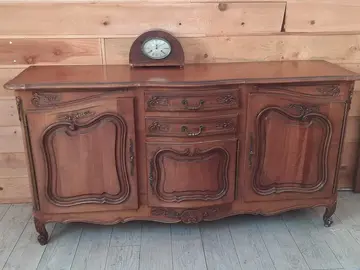 buffet et table en merisié