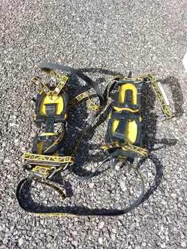 Crampon alpinisme vintage