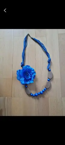 collier