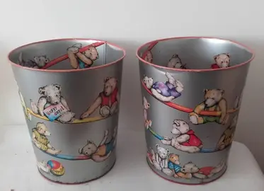 poubelles enfants