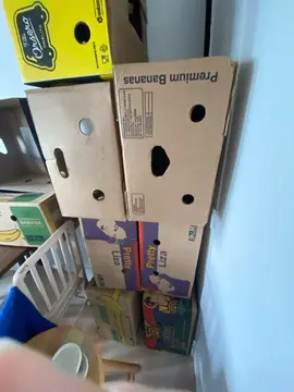 cartons bananes (au moins 10)