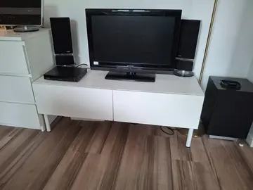 meuble TV ,laqué blanc IKEA