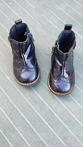 CHAUSSURES Pointure 20