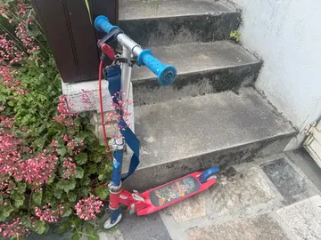 Trottinette enfant