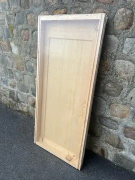 Petite porte en bois