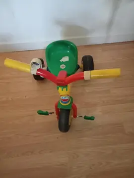 Petit vélo enfant