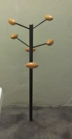 Haut de porte manteau