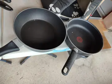 Lot sauteuses