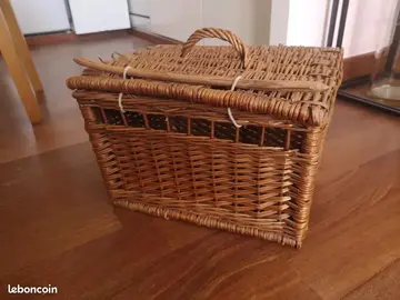 Cage de transport animaux osier.