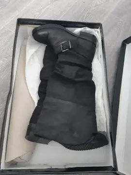 bottes en cuir noir